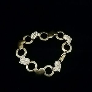 Gold tone rhinestone heart bracelet